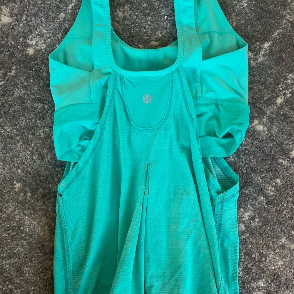 Lululemon Tank